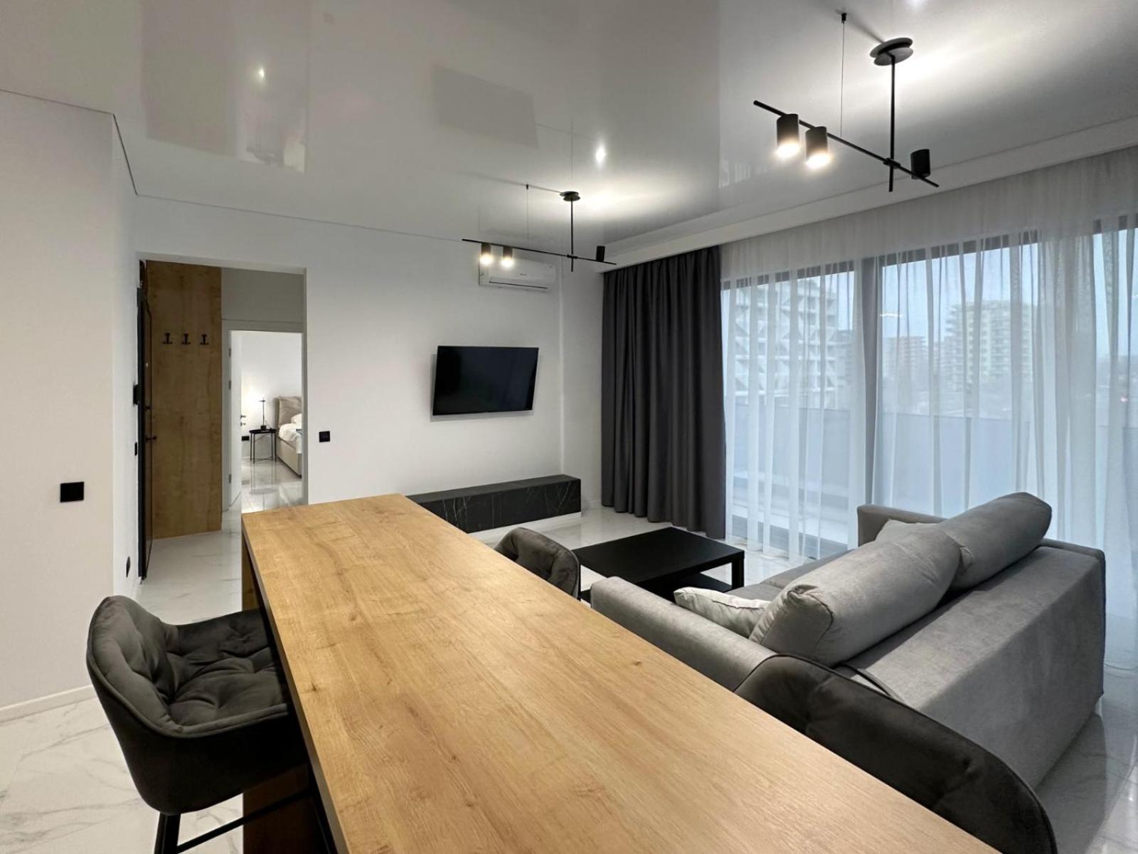 Koya Tower By The Lake Apartments Mamaia Luaran gambar